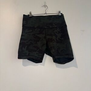 Lululemon wunder train biker shorts 6”